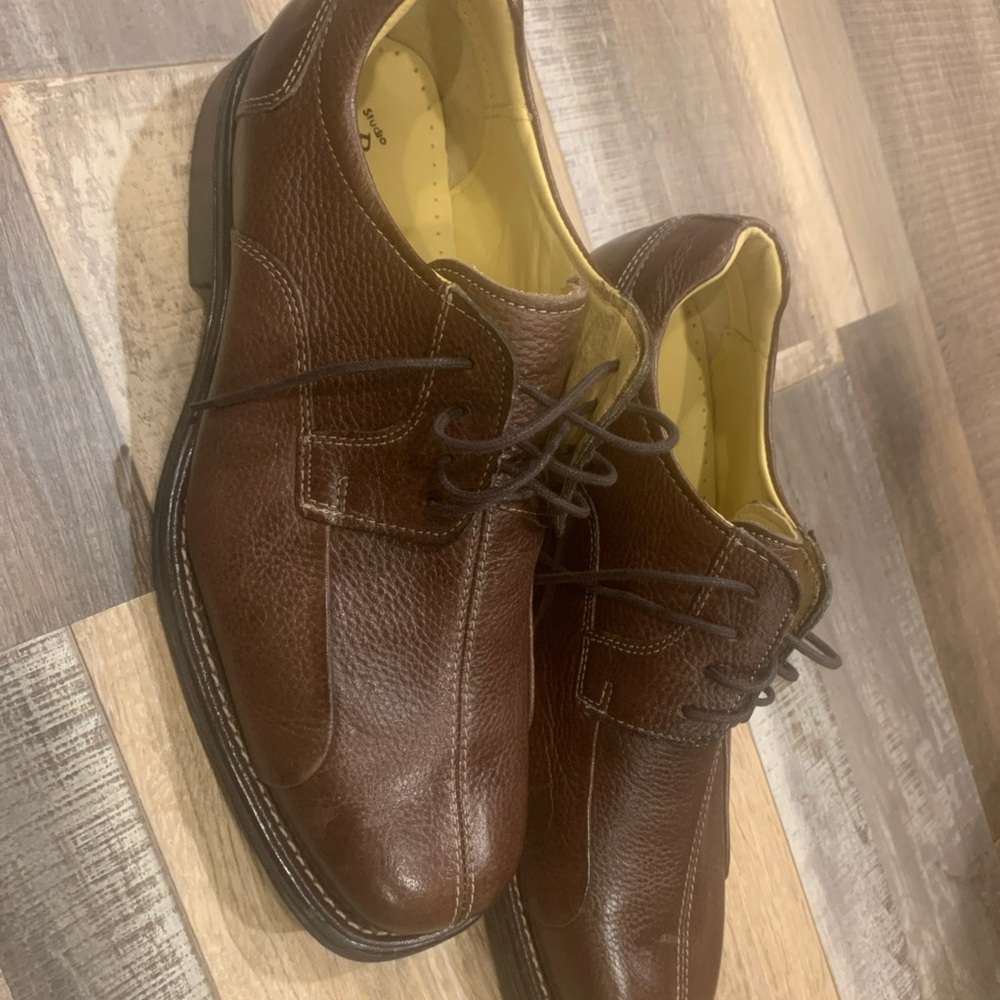 NWOT Belvedere Bay Bridge Brown  Pebble Grain Leather Casual Shoes 10